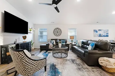 Image de No backyard neighbors, in heart of Meridian. Relocation Specialist