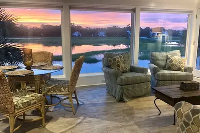 Image de Cottage Time - Marsh Front in Garden City Beach, Sc
