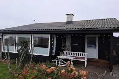 \"Elisabeta\" - 60m from the sea by Interhome